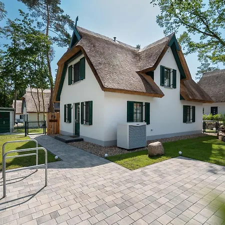 Holiday home Schmusedom